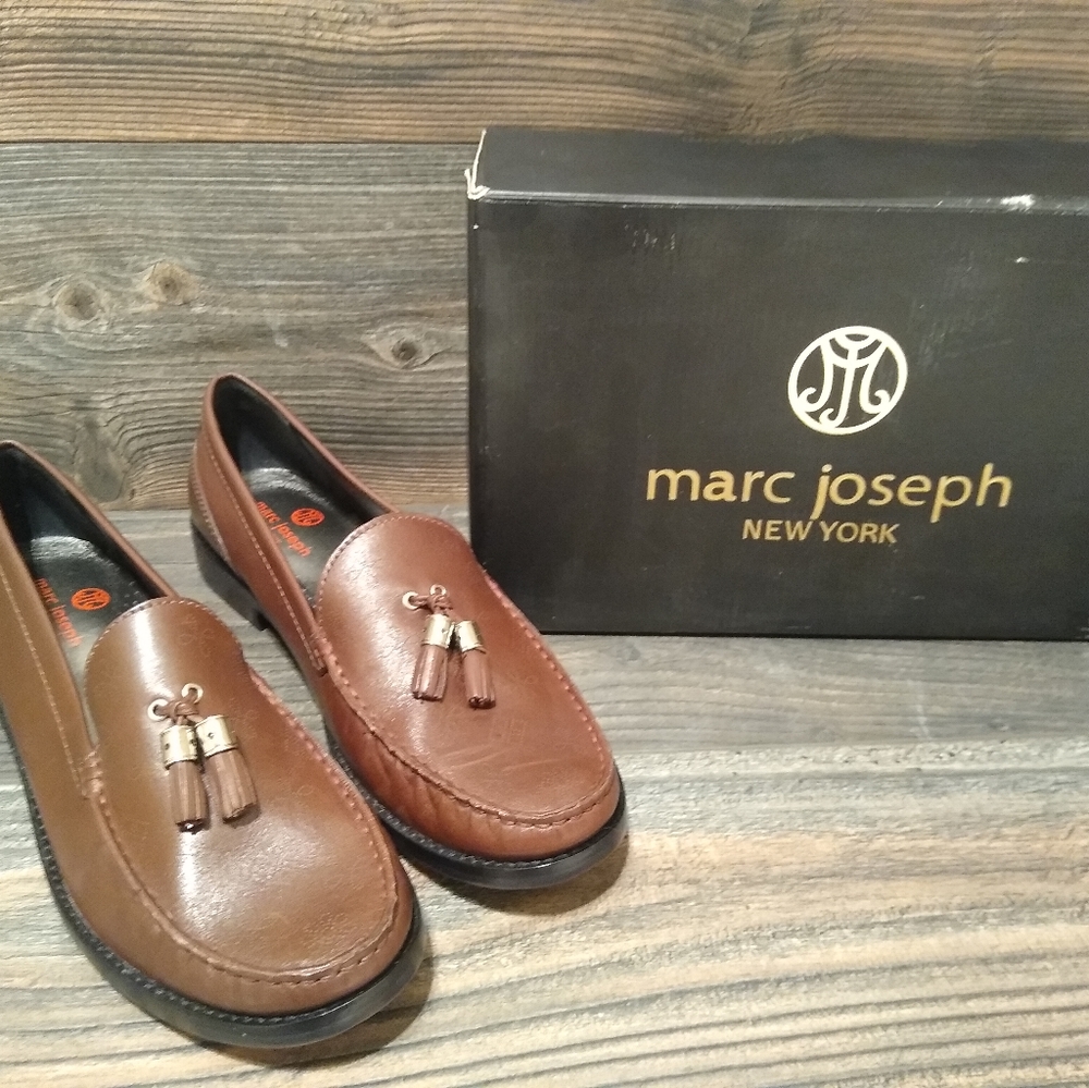 Marc Joseph Womens West End Moss Nappa Size 10.5